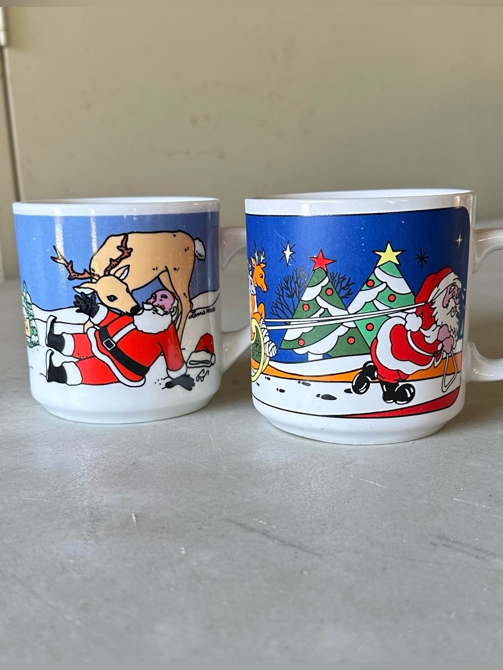 90s Christmas Coffee Mugs x2